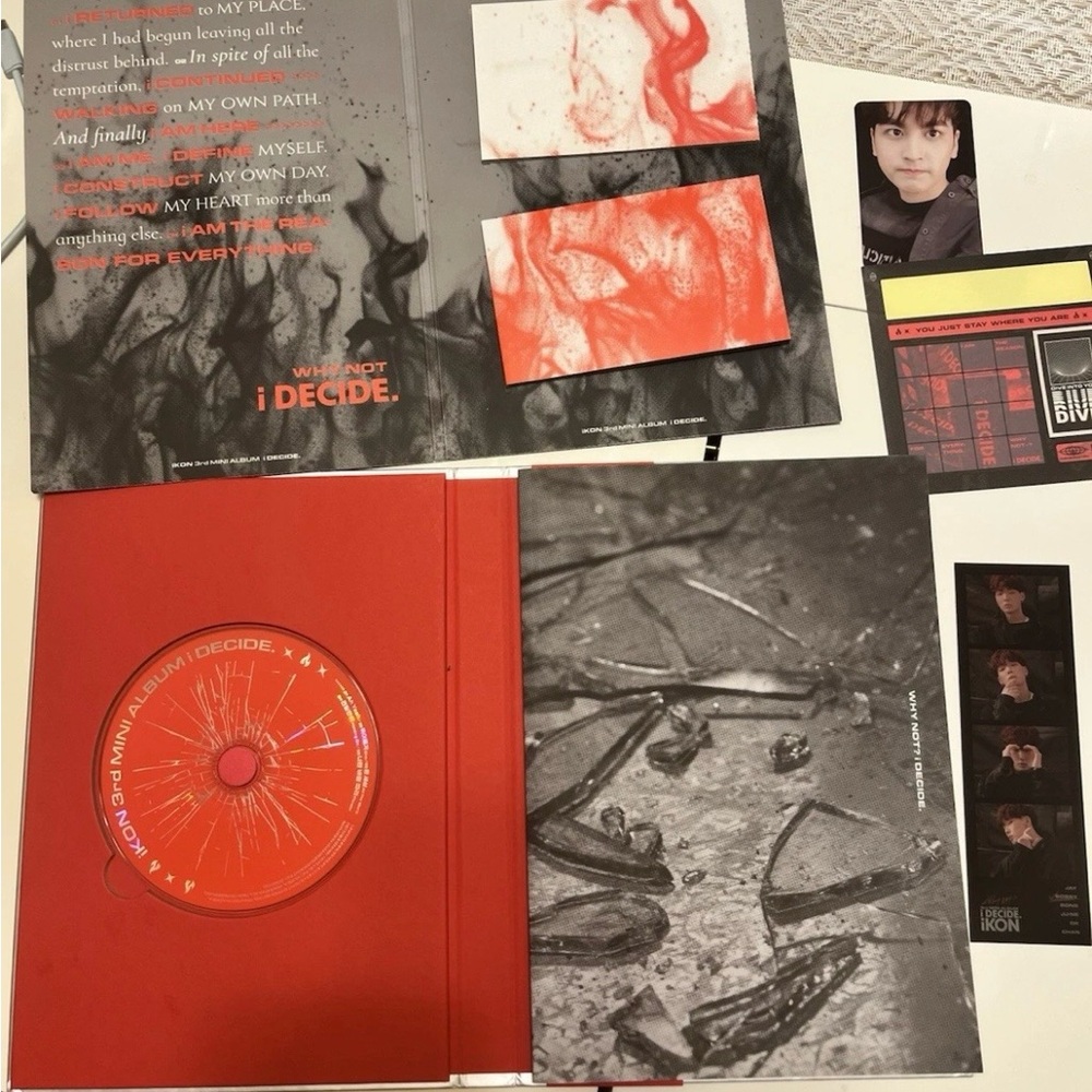 ICON mini album I decide